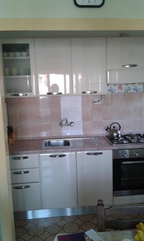 Apartman Sulic Podgora Esterno foto